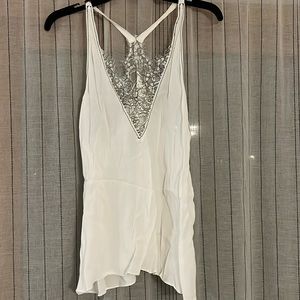 White tank, Size: Medium